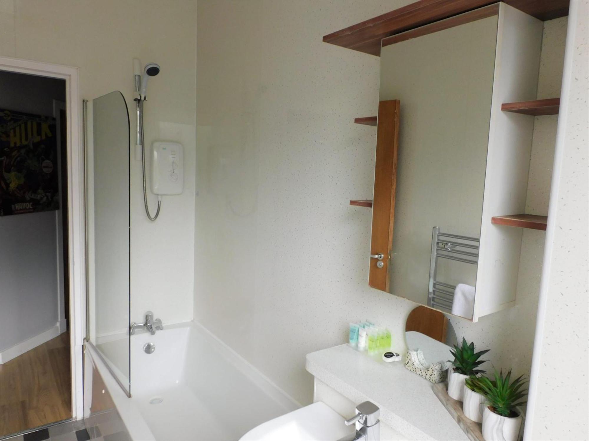 City Centre 2 Bedroom Apt, Close To M8 & Tourist Attractions 글라스고 외부 사진